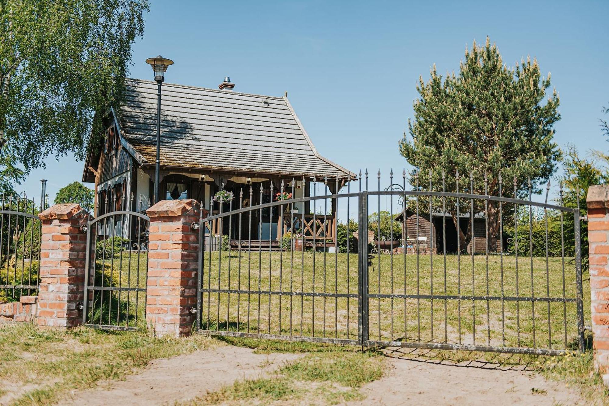 Rajski Domek Nad Jeziorem Radacz Villa Borne Sulinowo Eksteriør bilde